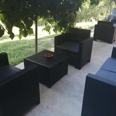 Uzicki-Konaci Apartment อูชิเซ ภายนอก รูปภาพ
